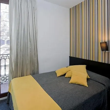 호텔 Casa Trafalgar 2*