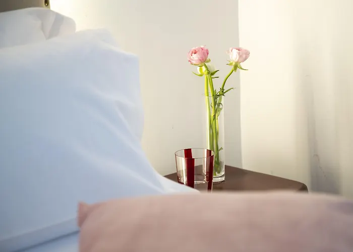 Casa Trafalgar Отель Барселона